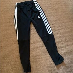 Adidas joggers